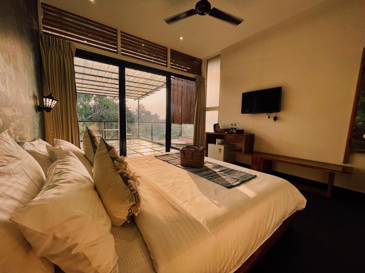Amazonika Boutique Resort Arpora Esterno foto