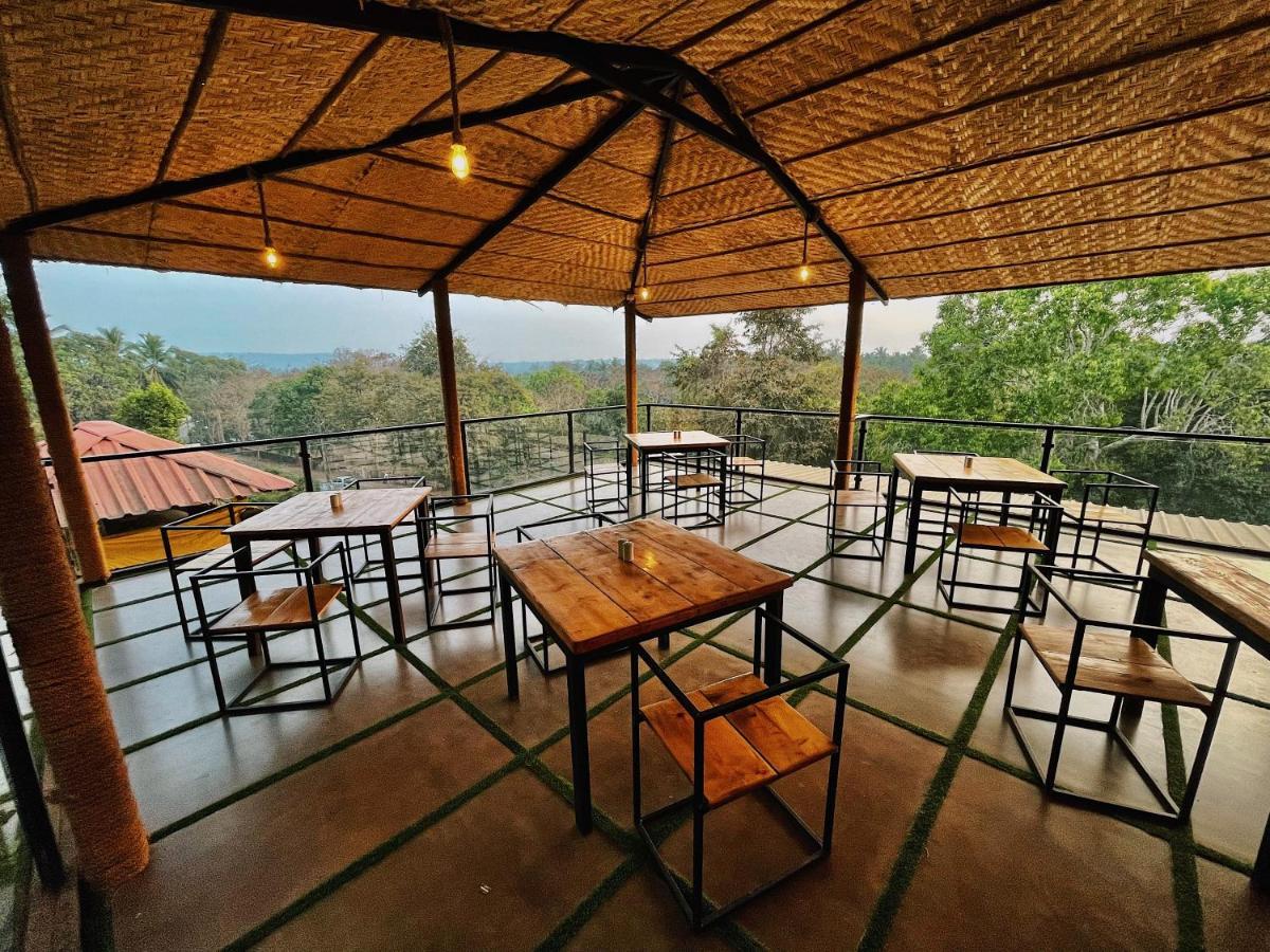 Amazonika Boutique Resort Arpora Esterno foto