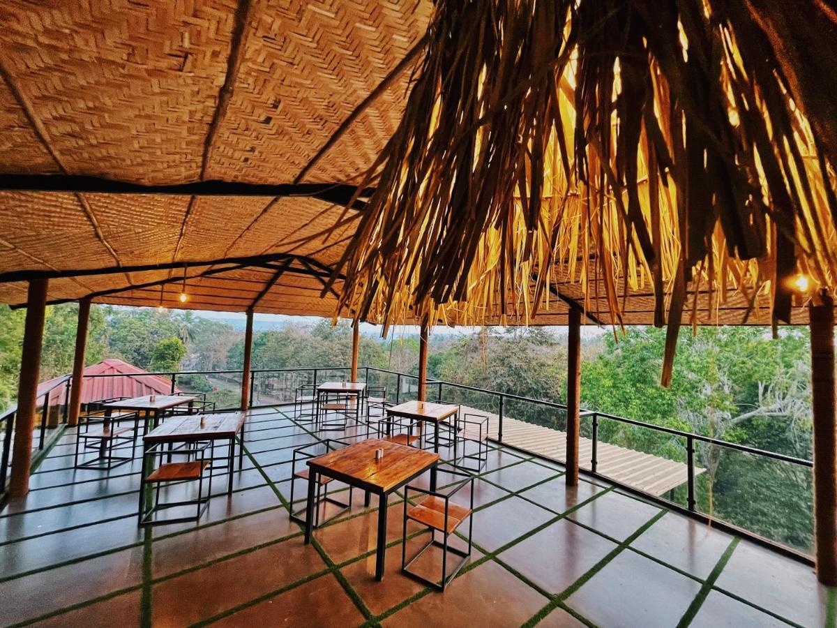 Amazonika Boutique Resort Arpora Esterno foto