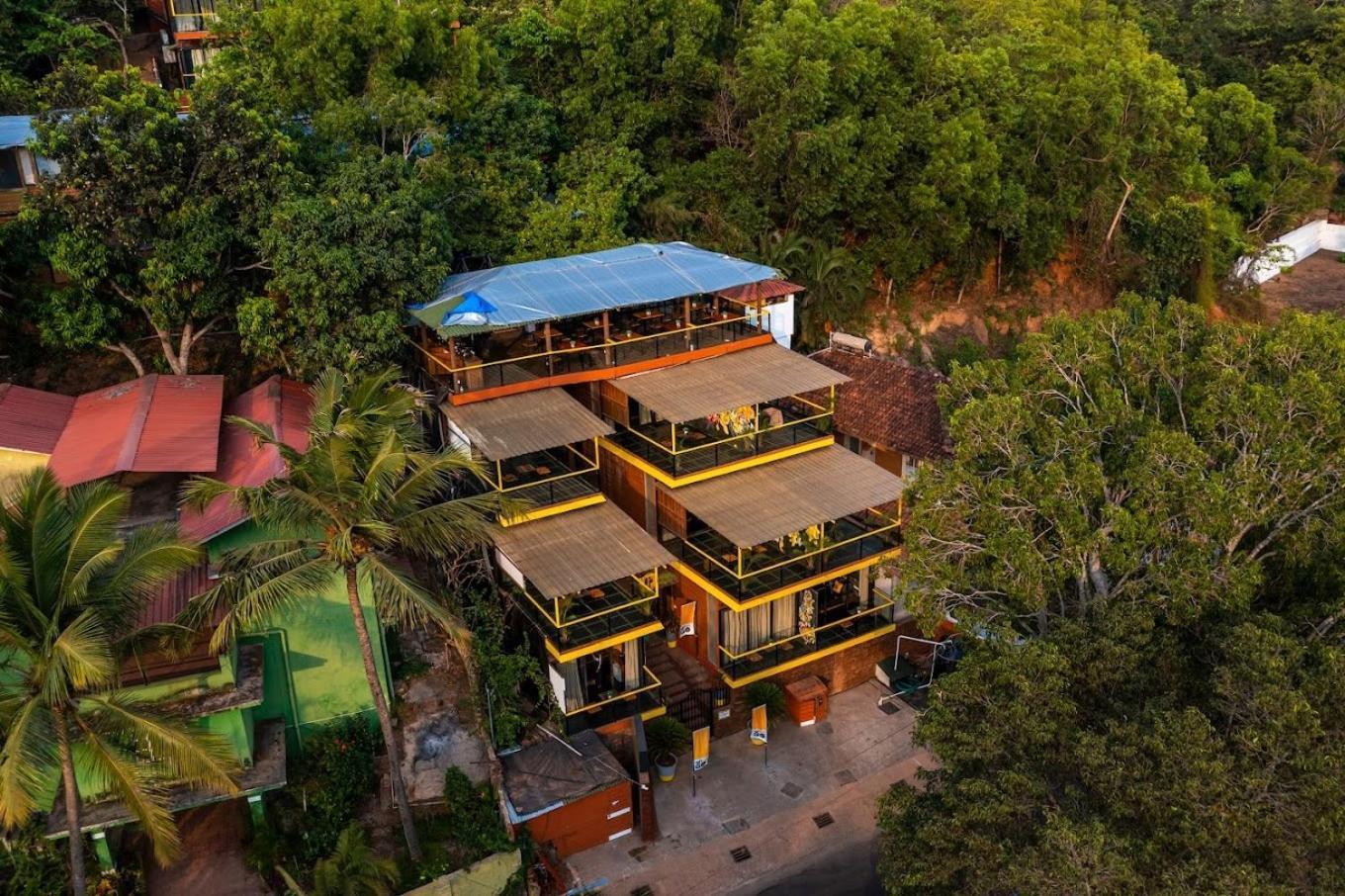 Amazonika Boutique Resort Arpora Esterno foto